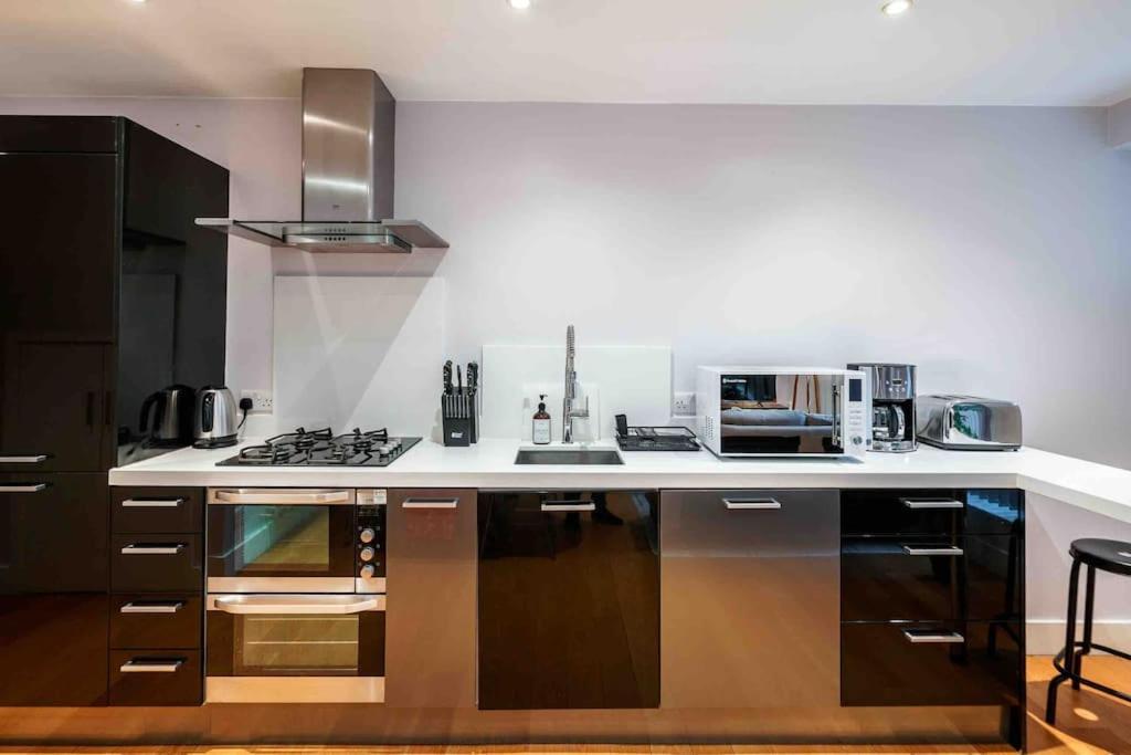 Sweet 3brs House Close To Oxford & Soho Vilă *